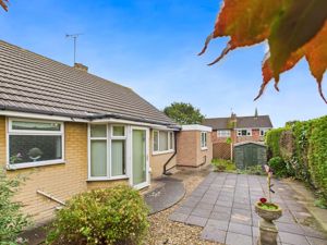 Photo 17- click for photo gallery